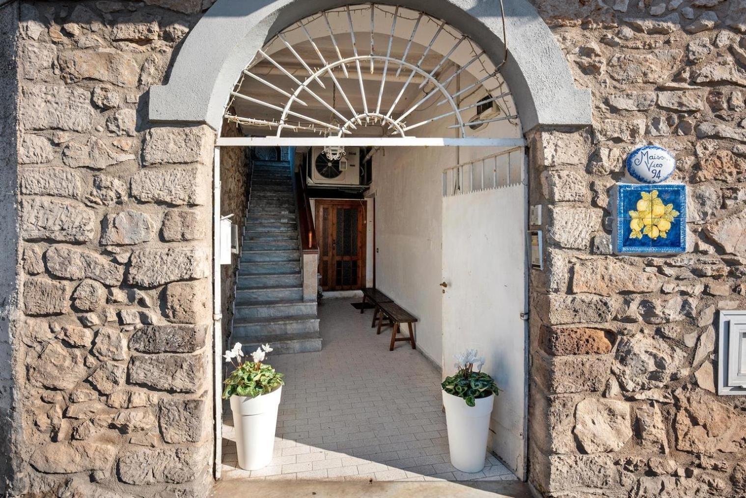 Maison Vico94 Vico Equense Extérieur photo